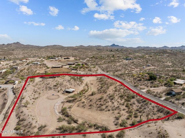 890 W PALO VERDE Drive, Wickenburg, AZ 85390