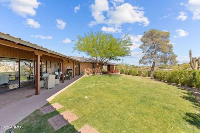 890 W PALO VERDE Drive, Wickenburg, AZ 85390