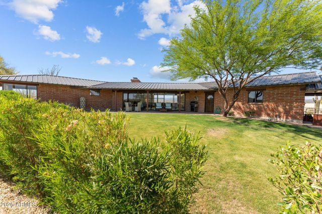 890 W PALO VERDE Drive, Wickenburg, AZ 85390