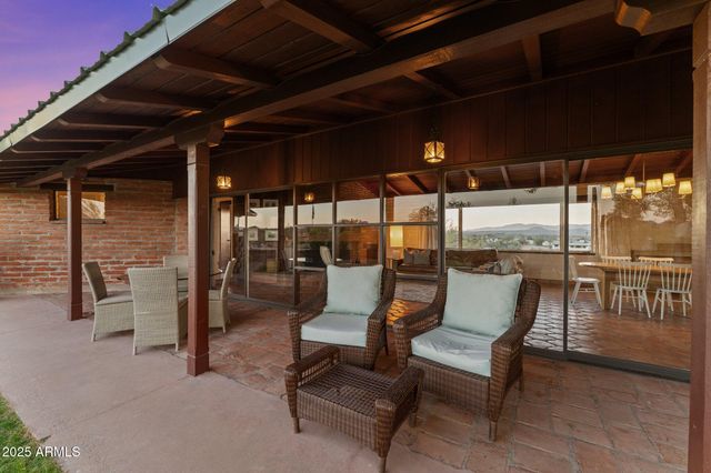 890 W PALO VERDE Drive, Wickenburg, AZ 85390