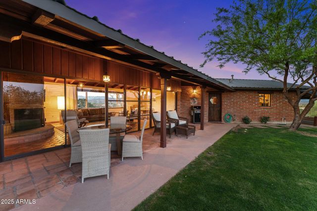 890 W PALO VERDE Drive, Wickenburg, AZ 85390