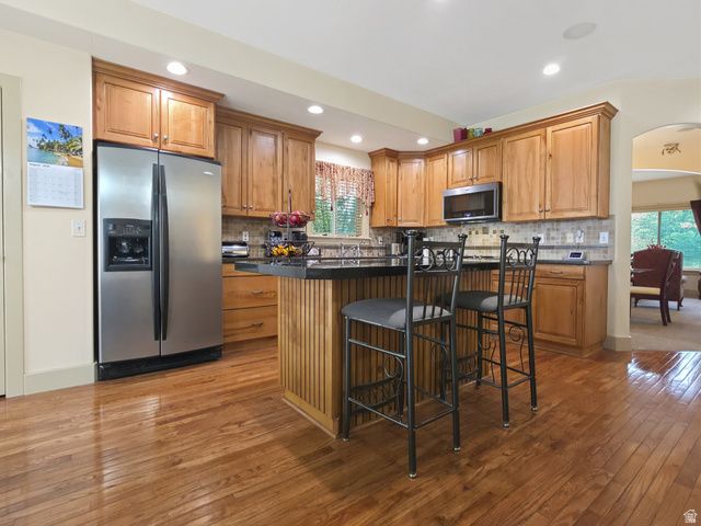 573 CANYON VIEW CIR, North Salt Lake, UT 84054