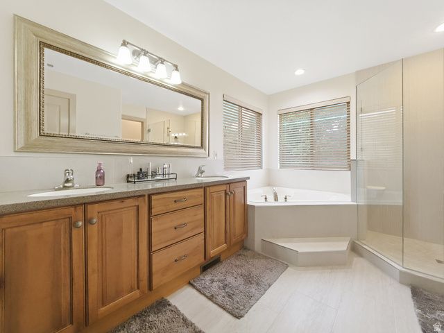 573 CANYON VIEW CIR, North Salt Lake, UT 84054
