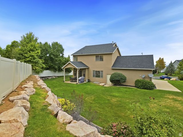 573 CANYON VIEW CIR, North Salt Lake, UT 84054