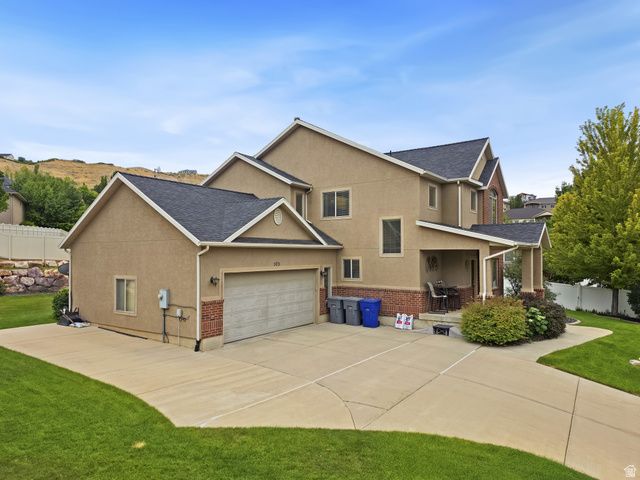 573 CANYON VIEW CIR, North Salt Lake, UT 84054