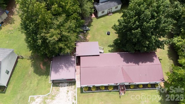 1910 Hardin Strait Road, Chester, SC 29706