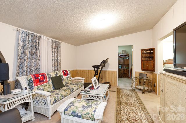 1910 Hardin Strait Road, Chester, SC 29706