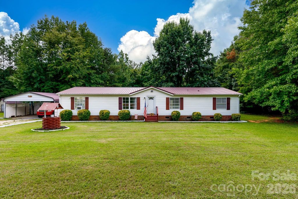 1910 Hardin Strait Road, Chester, SC 29706