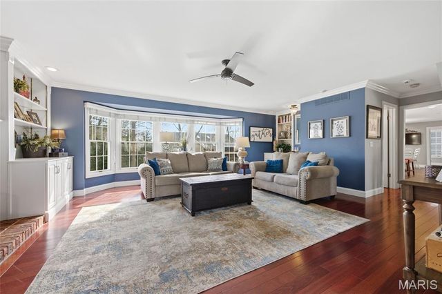 15852 Cedarmill Drive, Chesterfield, MO 63017