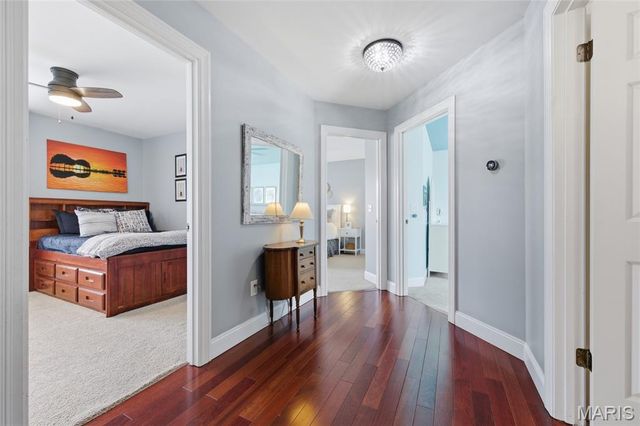 15852 Cedarmill Drive, Chesterfield, MO 63017