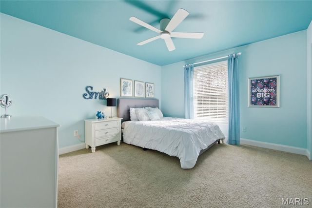 15852 Cedarmill Drive, Chesterfield, MO 63017