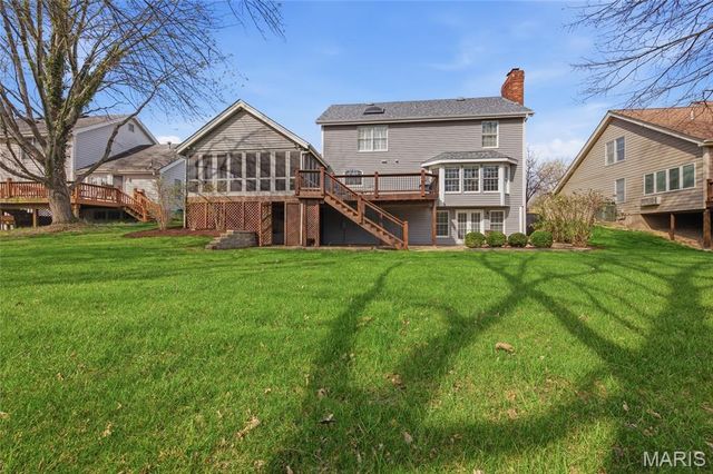 15852 Cedarmill Drive, Chesterfield, MO 63017