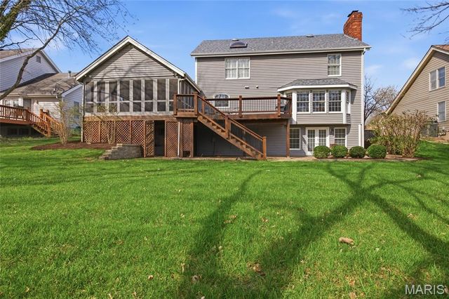 15852 Cedarmill Drive, Chesterfield, MO 63017