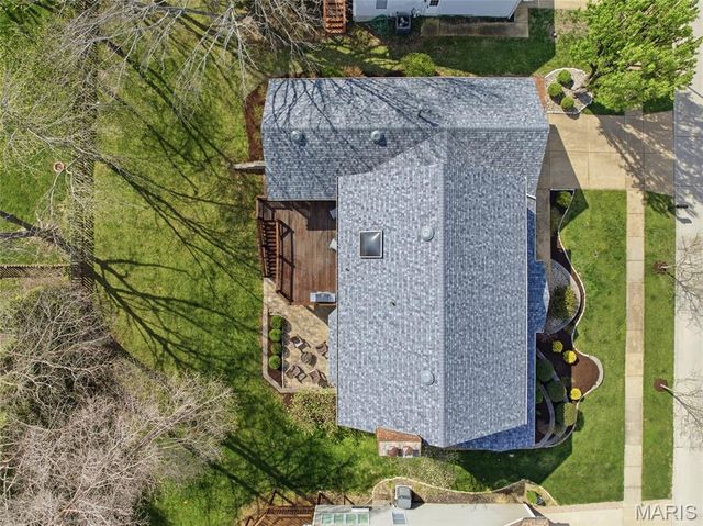 15852 Cedarmill Drive, Chesterfield, MO 63017