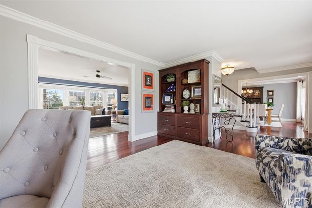 15852 Cedarmill Drive, Chesterfield, MO 63017