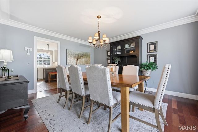 15852 Cedarmill Drive, Chesterfield, MO 63017