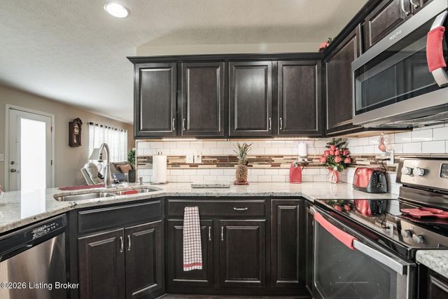 214 Riley Way, Elizabethtown, KY 42701