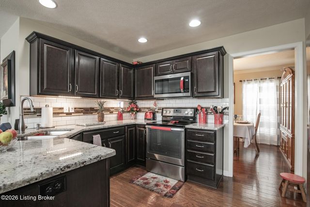 214 Riley Way, Elizabethtown, KY 42701