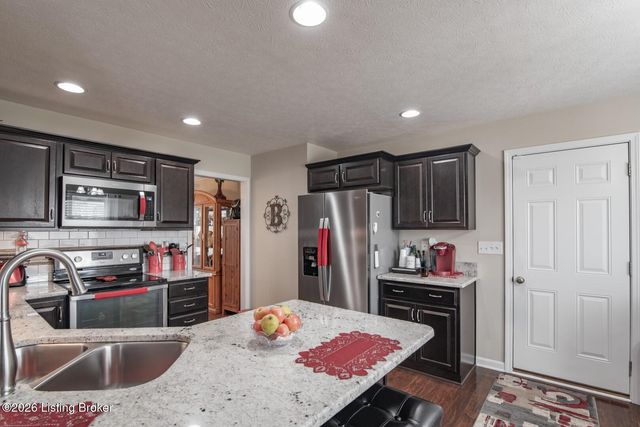 214 Riley Way, Elizabethtown, KY 42701