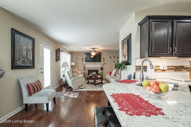 214 Riley Way, Elizabethtown, KY 42701