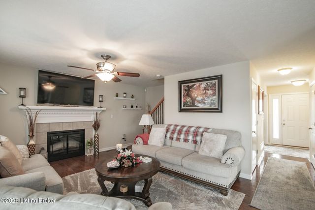 214 Riley Way, Elizabethtown, KY 42701