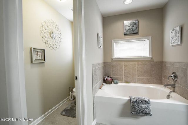 214 Riley Way, Elizabethtown, KY 42701