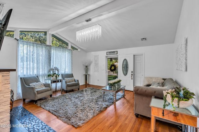 322 Riverside Drive, Berkeley, NJ 08721