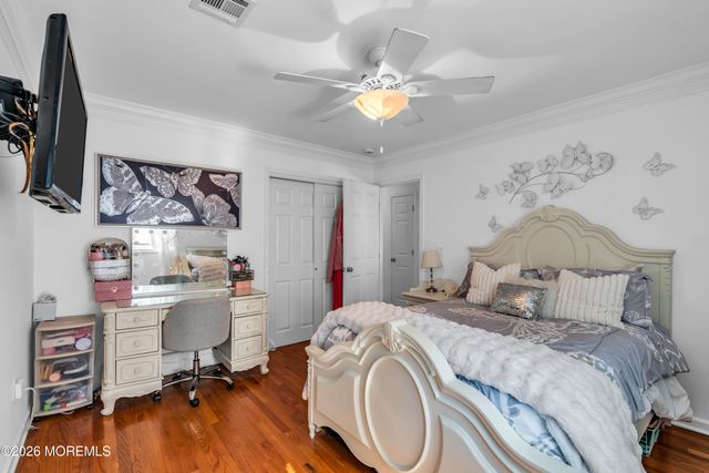 322 Riverside Drive, Berkeley, NJ 08721