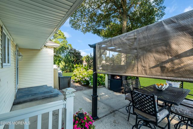 322 Riverside Drive, Berkeley, NJ 08721