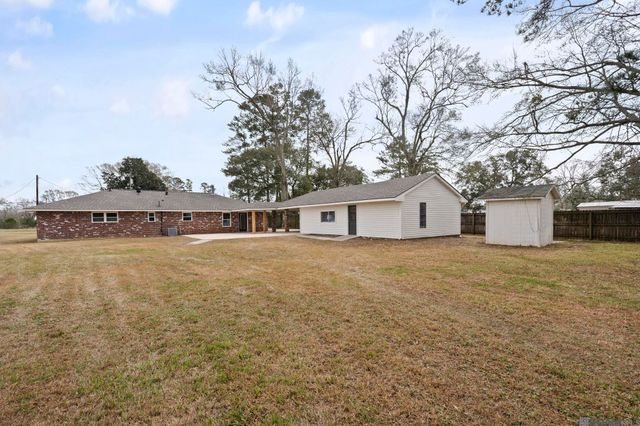 13029 Babin Rd, Gonzales, LA 70737