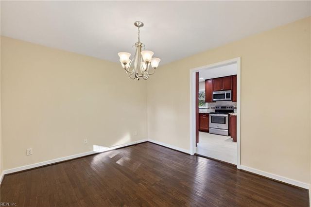 716 Oxford DR, Virginia Beach, VA 23452