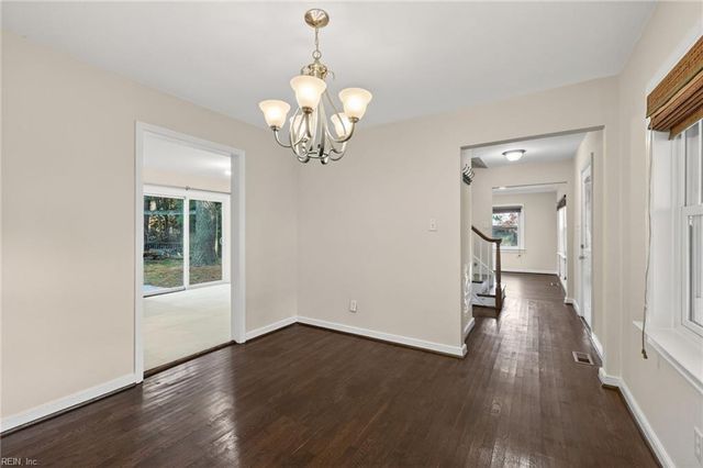 716 Oxford DR, Virginia Beach, VA 23452