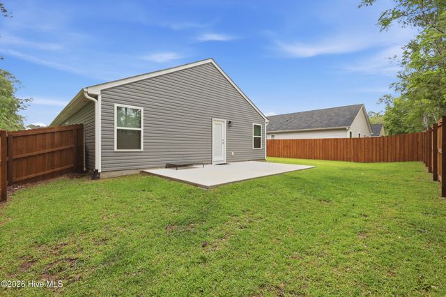 5256 Soybean Drive NE, Winnabow, NC 28479