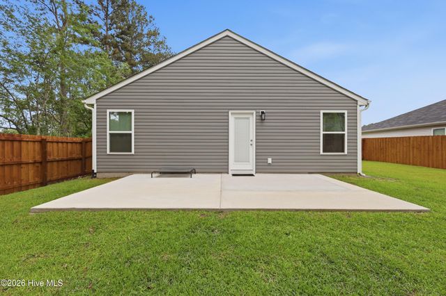 5256 Soybean Drive NE, Winnabow, NC 28479