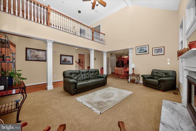 9102 TRAVENER CIR, Frederick, MD 21704