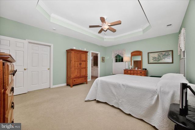 9102 TRAVENER CIR, Frederick, MD 21704