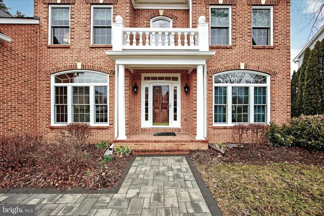 9102 TRAVENER CIR, Frederick, MD 21704