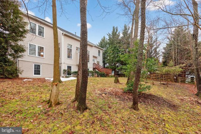 9102 TRAVENER CIR, Frederick, MD 21704