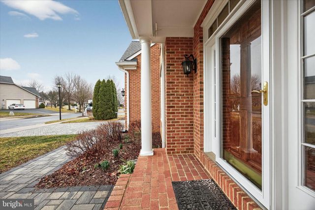 9102 TRAVENER CIR, Frederick, MD 21704