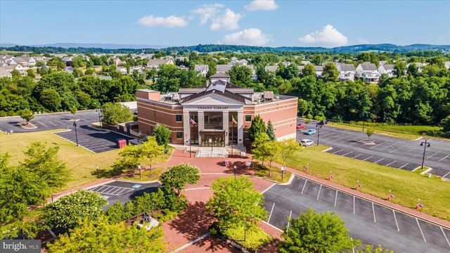 9102 TRAVENER CIR, Frederick, MD 21704