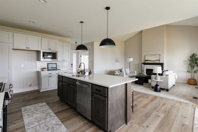 1403 NW Jackson Drive, Ankeny, IA 50023