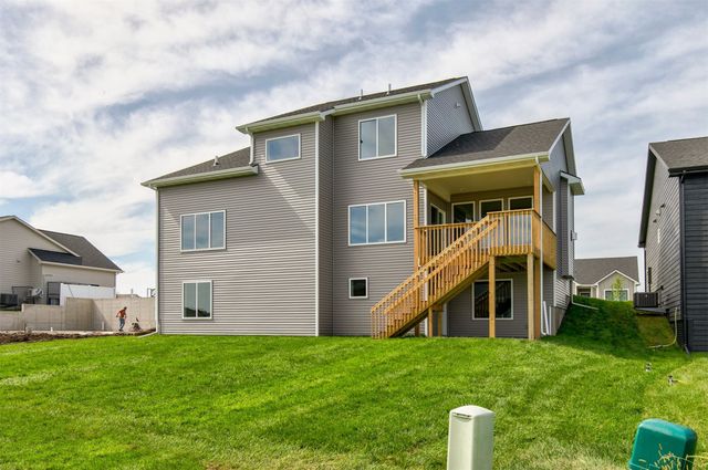 1403 NW Jackson Drive, Ankeny, IA 50023