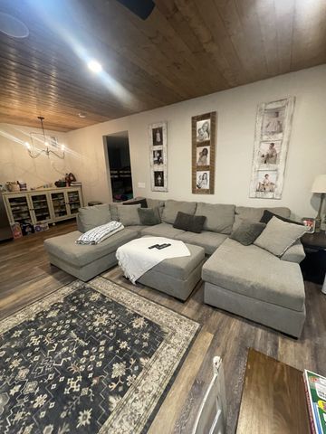 1145 Highway 64, W, Lawrenceburg, TN 38464