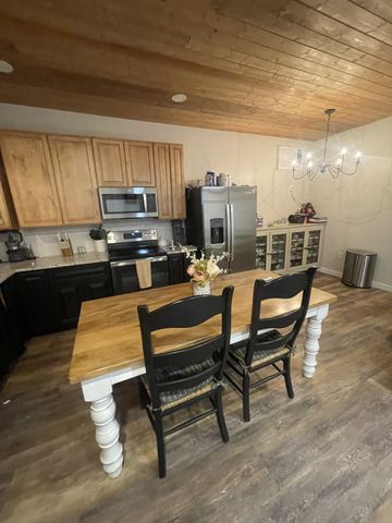 1145 Highway 64, W, Lawrenceburg, TN 38464