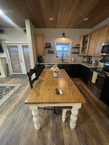 1145 Highway 64, W, Lawrenceburg, TN 38464