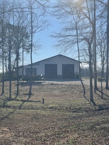 1145 Highway 64, W, Lawrenceburg, TN 38464