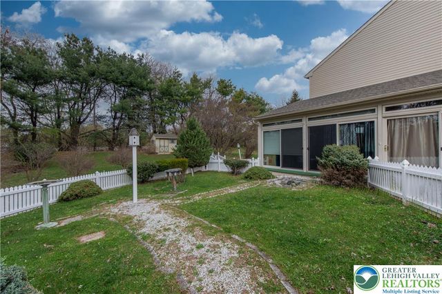 553 Wild Mint Lane, Upper Macungie Twp, PA 18104