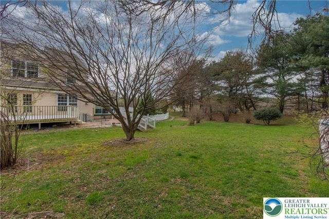 553 Wild Mint Lane, Upper Macungie Twp, PA 18104