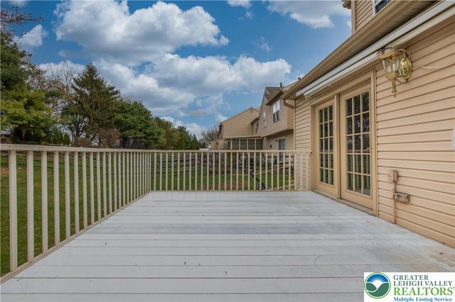 553 Wild Mint Lane, Upper Macungie Twp, PA 18104