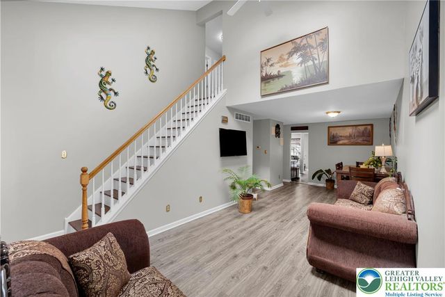 553 Wild Mint Lane, Upper Macungie Twp, PA 18104